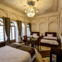 Esfahan-HezaroyekshabeChaharbagh-09.jpg