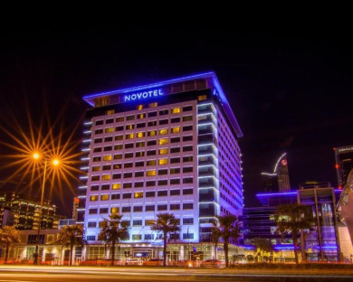 Dubai-NovotelWorldTradeCenter-1.jpg