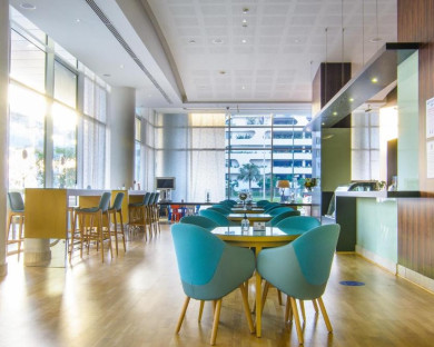 Dubai-NovotelWorldTradeCenter-20.jpg
