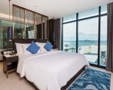 Pattaya-MyttBeach-4.jpg