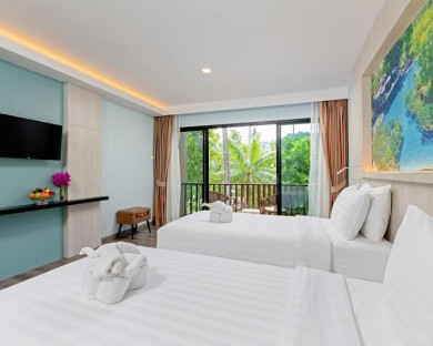 Phuket-Duangjitt-25.jpg
