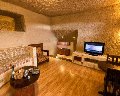 Tabriz-Laleh-39.jpg