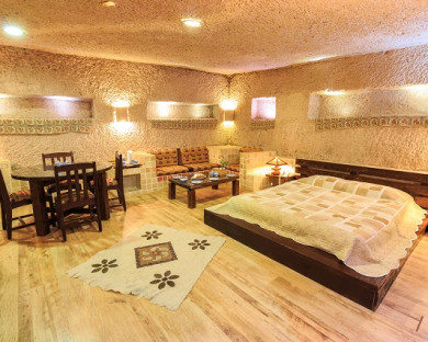 Tabriz-Laleh-42.jpg