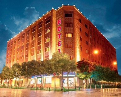 Tehran-BozorgFerdosi-34.jpg