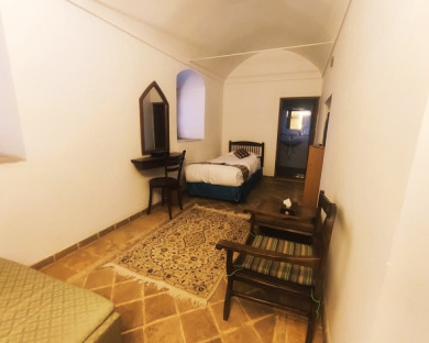 Yazd-Laleh-66.jpg