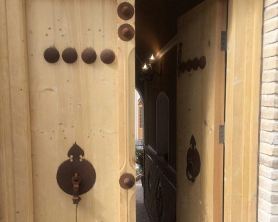 Yazd-Pars-07.jpg