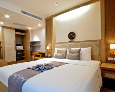 phuket-ashleeplaza-11.jpg