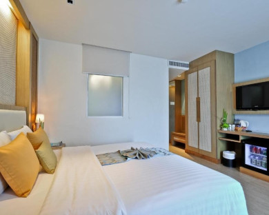 phuket-ashleeplaza-9.jpg