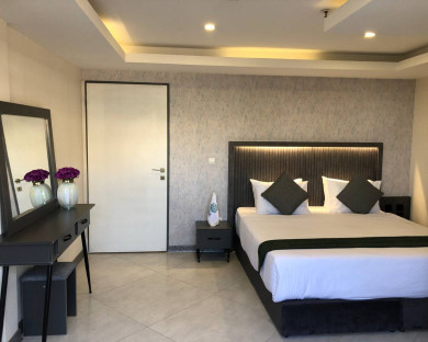 shiraz-delgosha-30.jpg