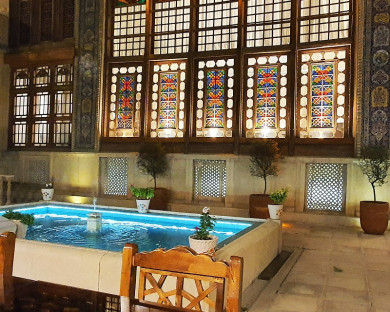 shiraz-mahalati-3.jpg